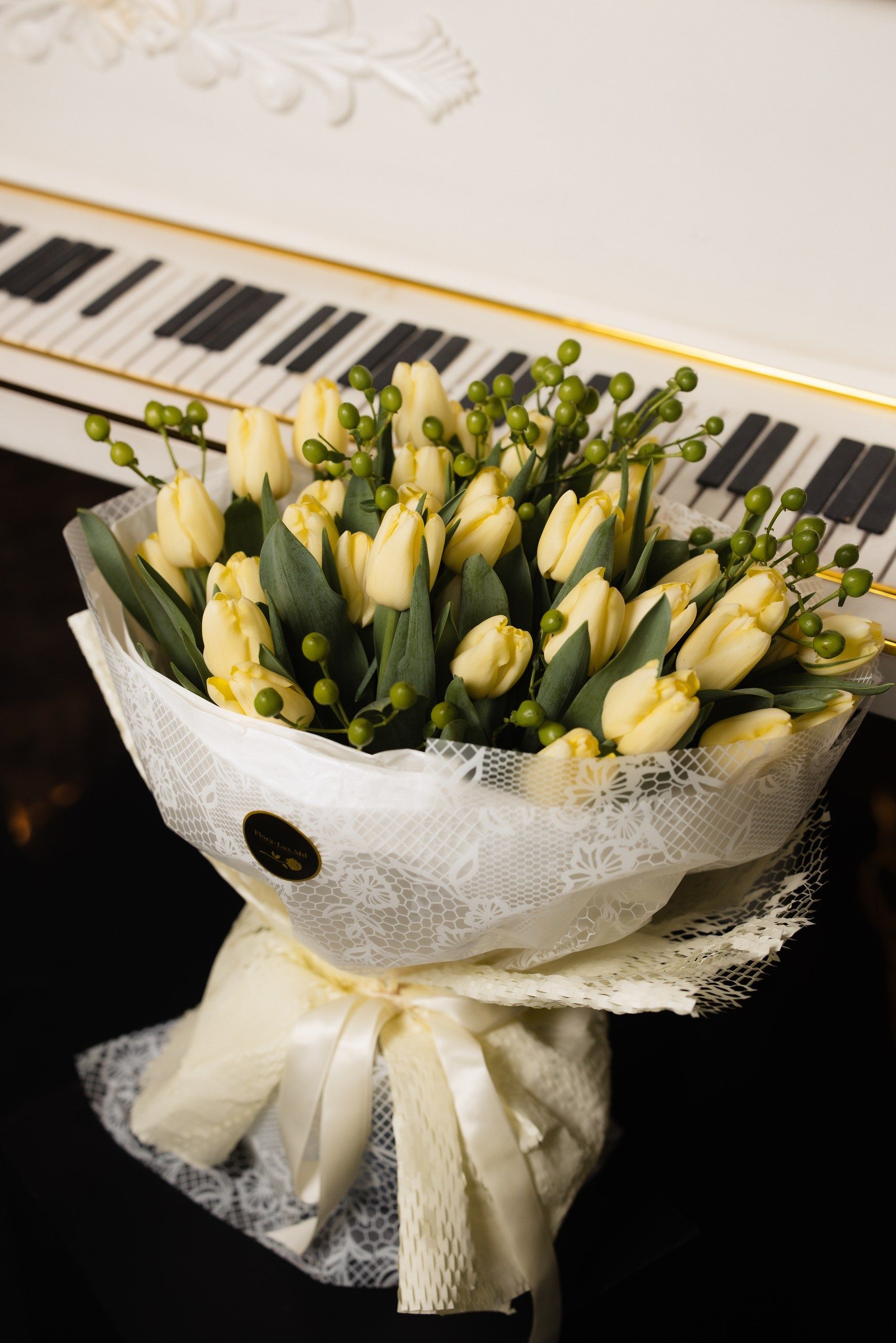 Buchet de lalele Golden Grace